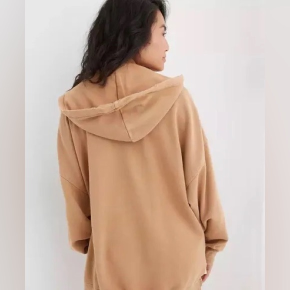 ✨WORN ONCE✨ 2023 Aerie Barefoot Hoodie - Picture 3 of 10